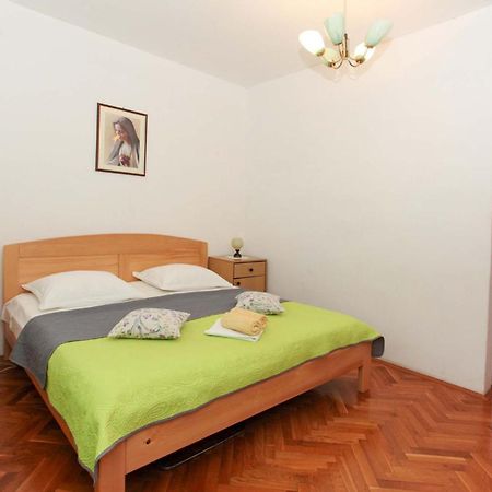 Apartmani Mila 帕格 外观 照片