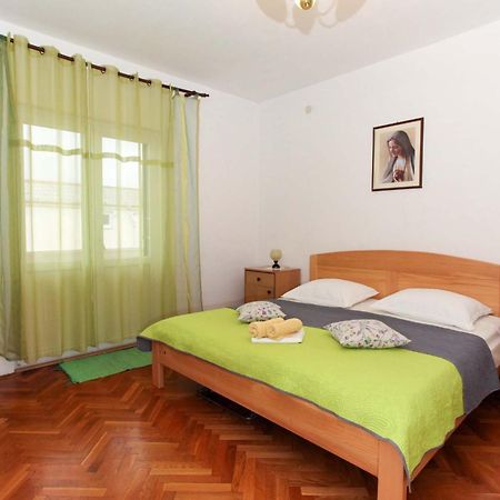 Apartmani Mila 帕格 外观 照片