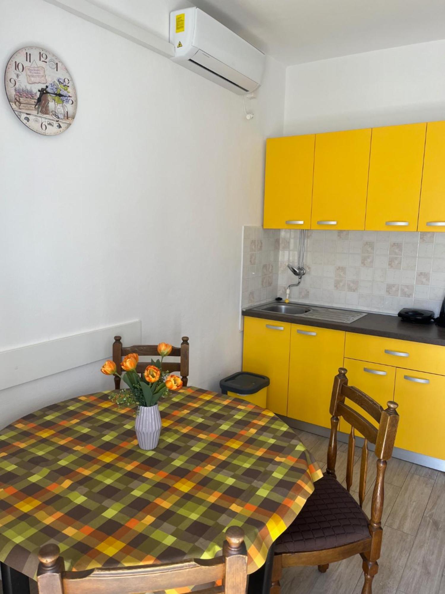 Apartmani Mila 帕格 外观 照片