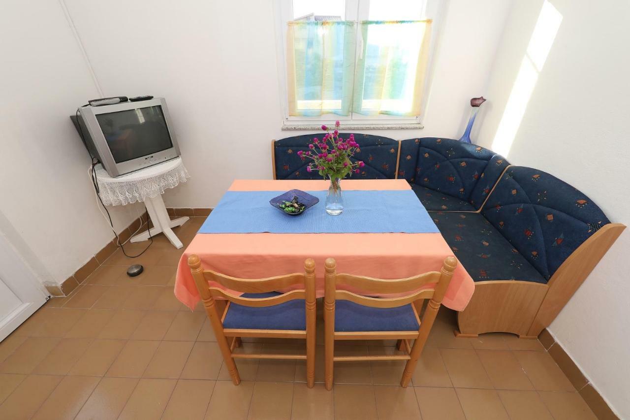 Apartmani Mila 帕格 外观 照片