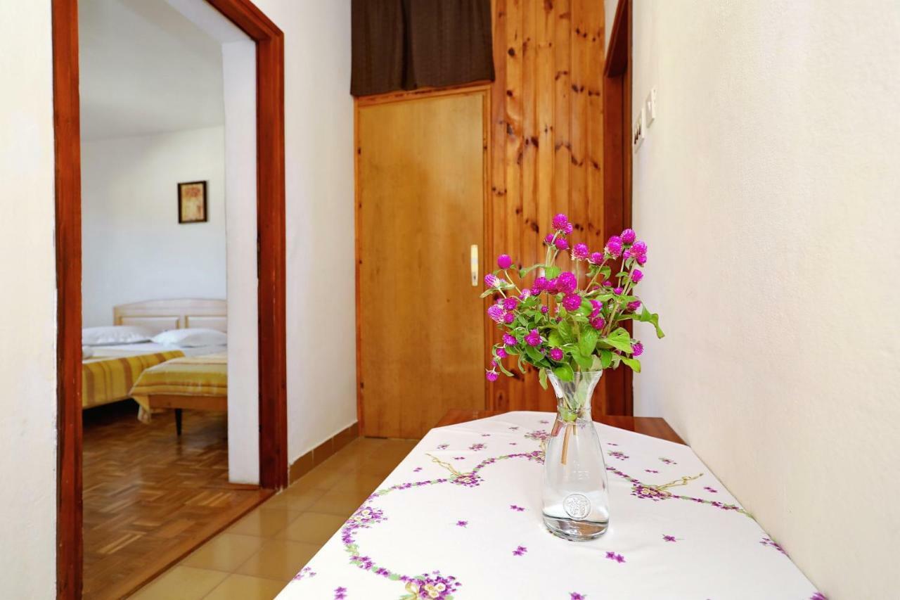 Apartmani Mila 帕格 外观 照片